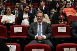 Recondução: Foto Auditório
